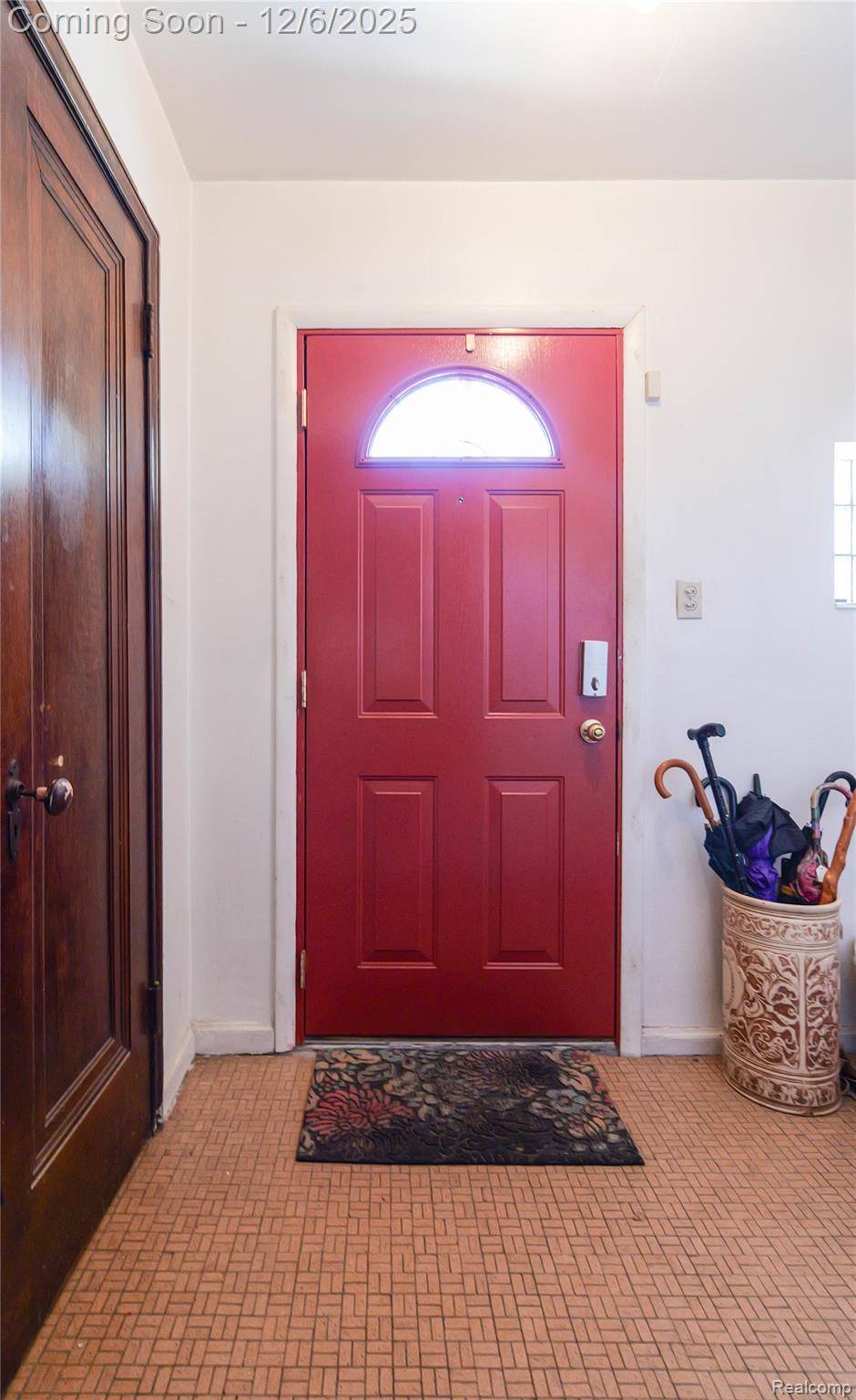 Detroit, MI 48227,11300 Hubbell ST