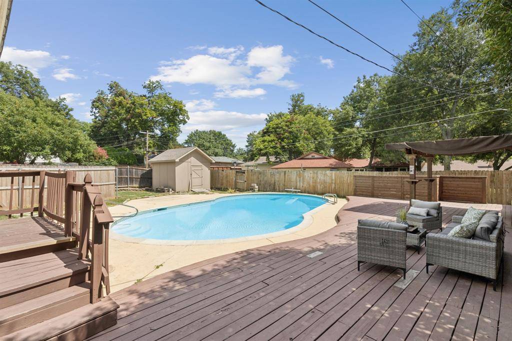 Dallas, TX 75218,10816 Colbert Way