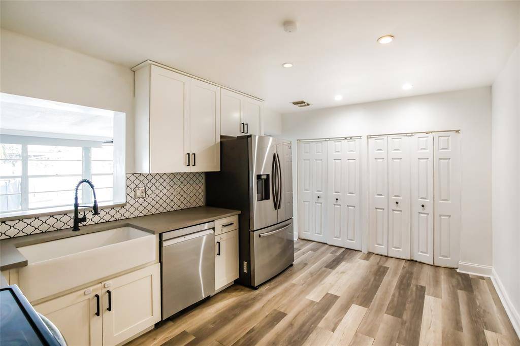 Lantana, FL 33462,527 S 13th Ct