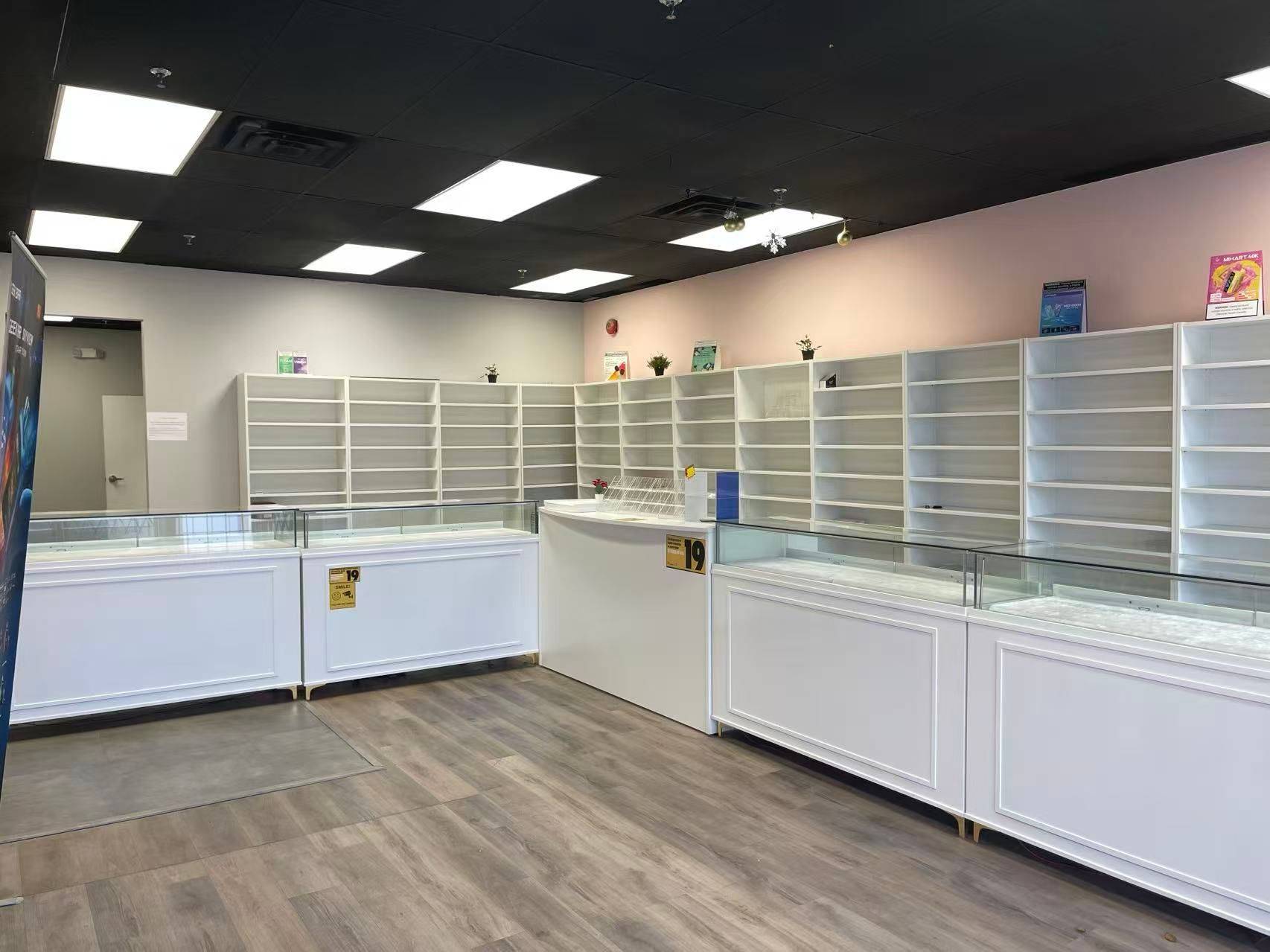 Richmond Hill, ON L4C 1V7,9631 Yonge ST #8