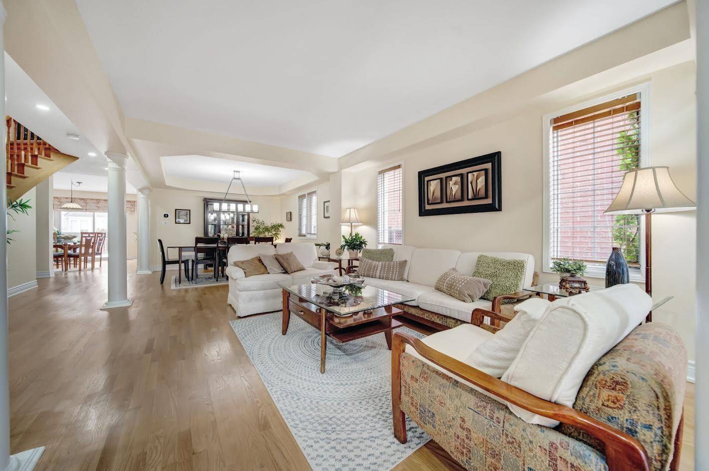 Mississauga, ON L5N 7L8,7289 Terragar BLVD