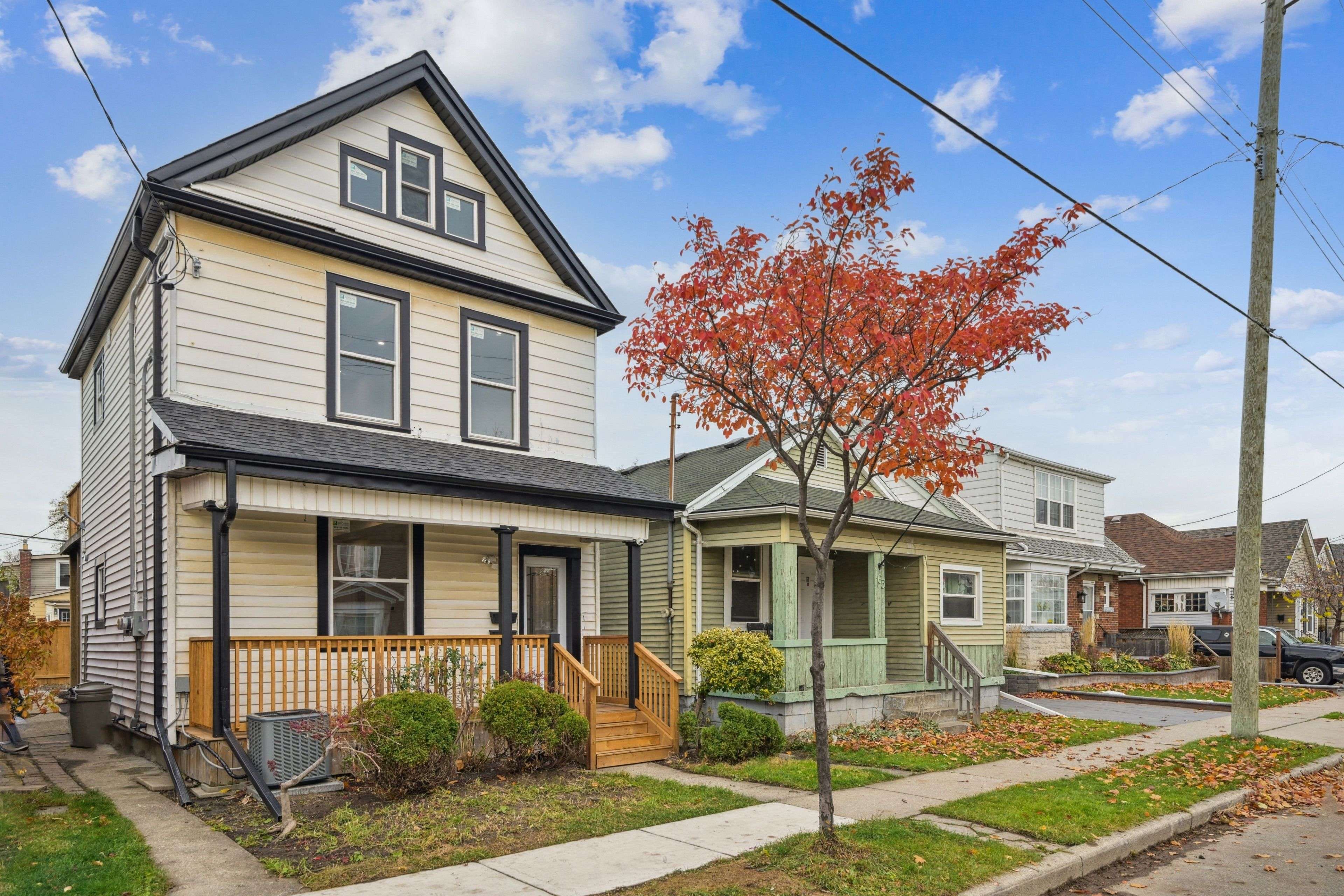 Hamilton, ON L8H 5G1,161 Weir ST N