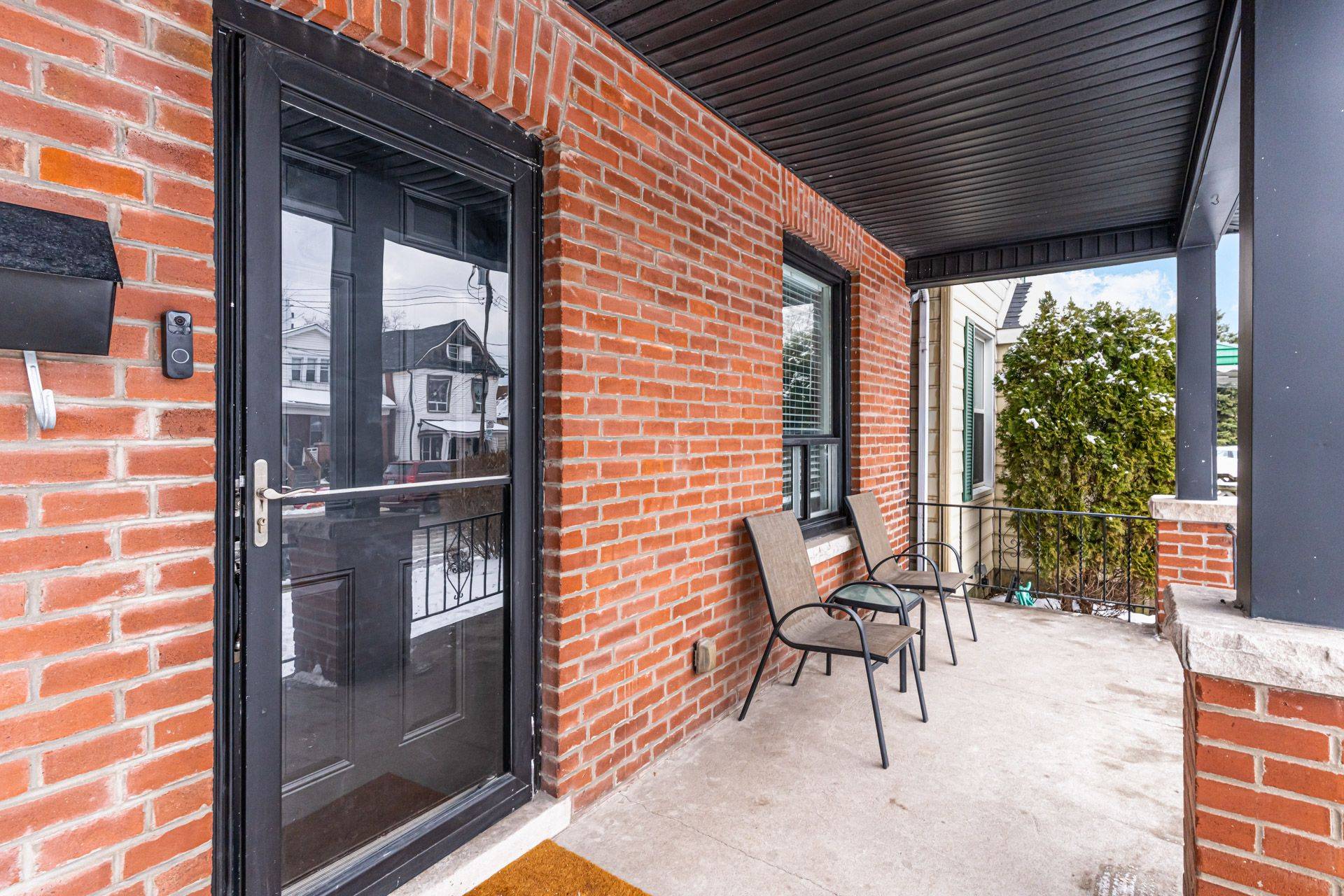 Hamilton, ON L8V 2W6,18 East 23rd ST