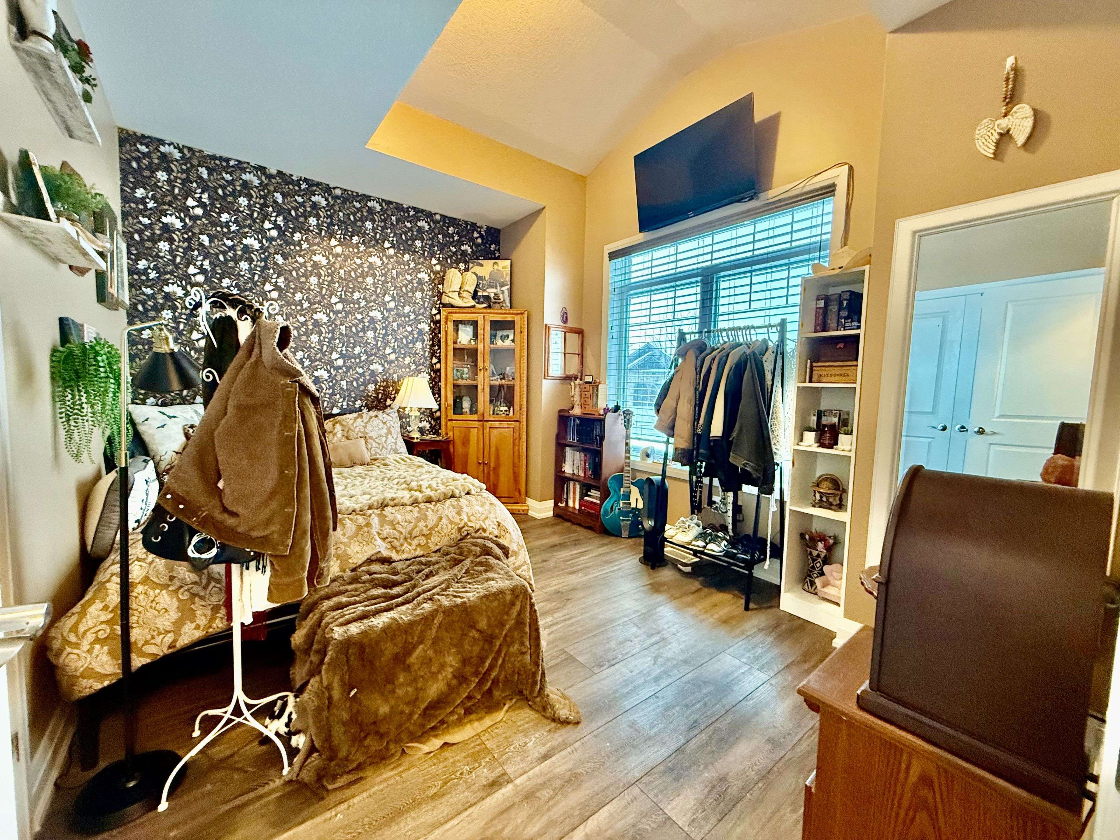 Brockton, ON N0G 2V0,119 Third ST