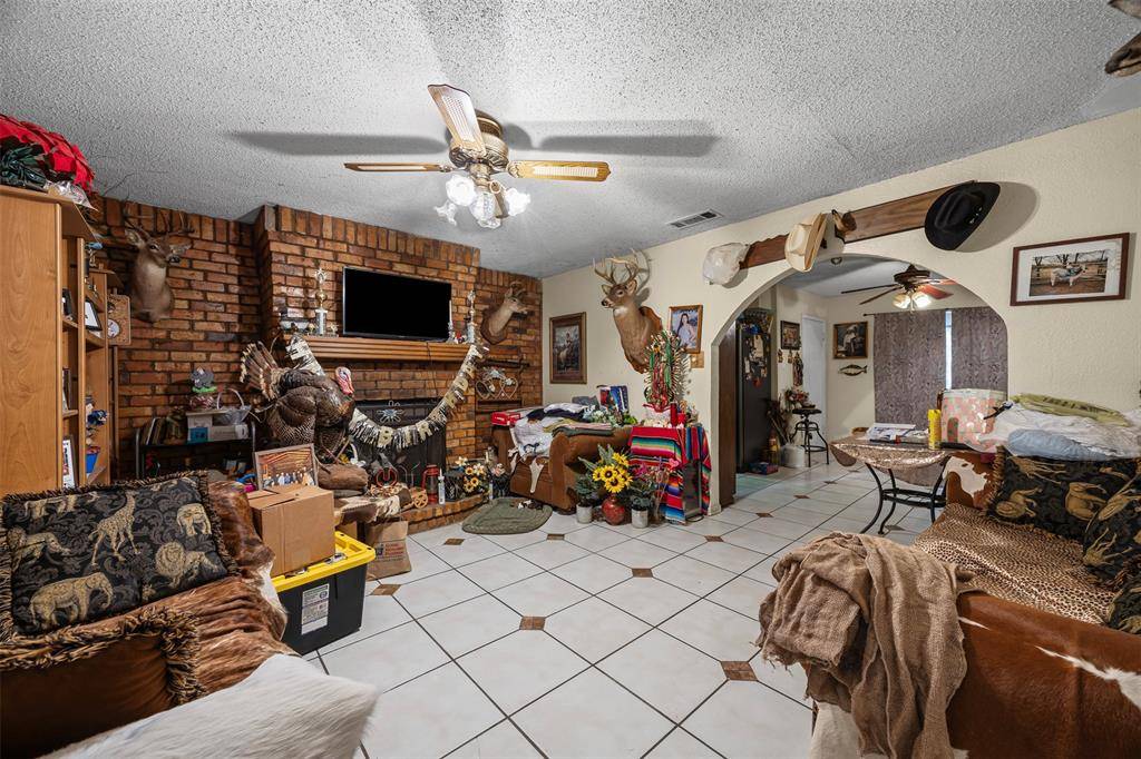 Fort Worth, TX 76115,1152 Elva Warren Street