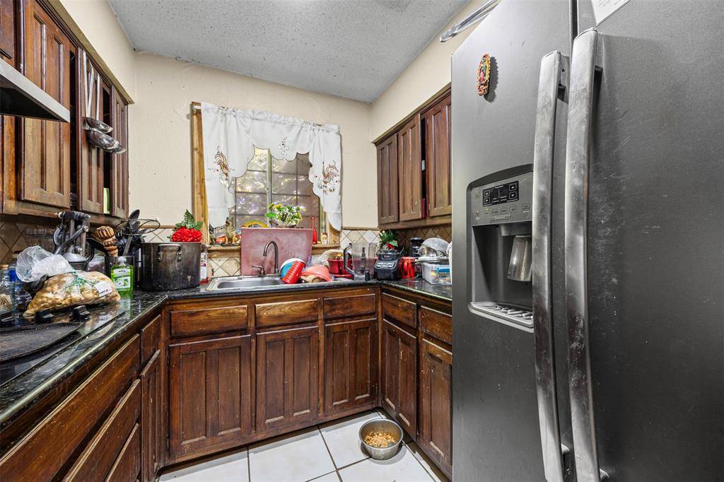 Fort Worth, TX 76115,1152 Elva Warren Street