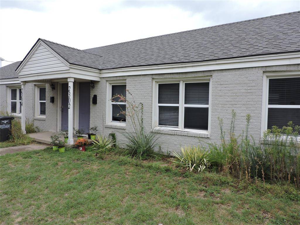 Fort Worth, TX 76110,2300 W Lowden Street