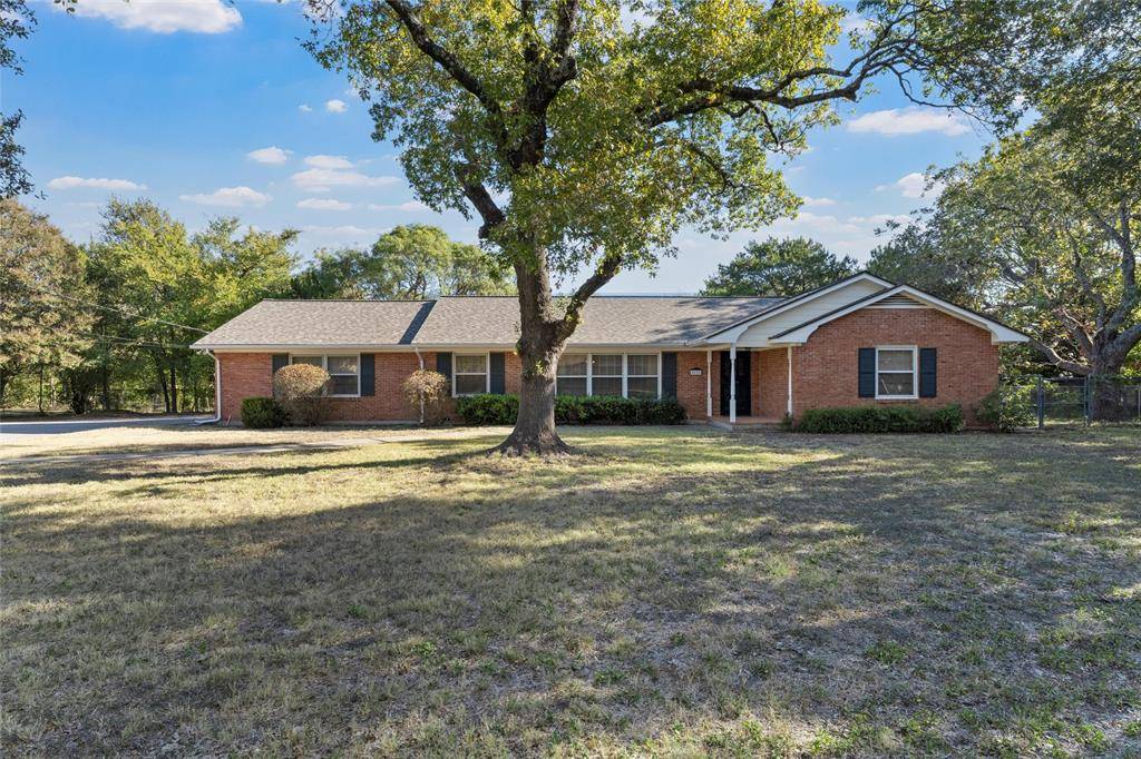 Waco, TX 76710,4825 Hillcrest Drive