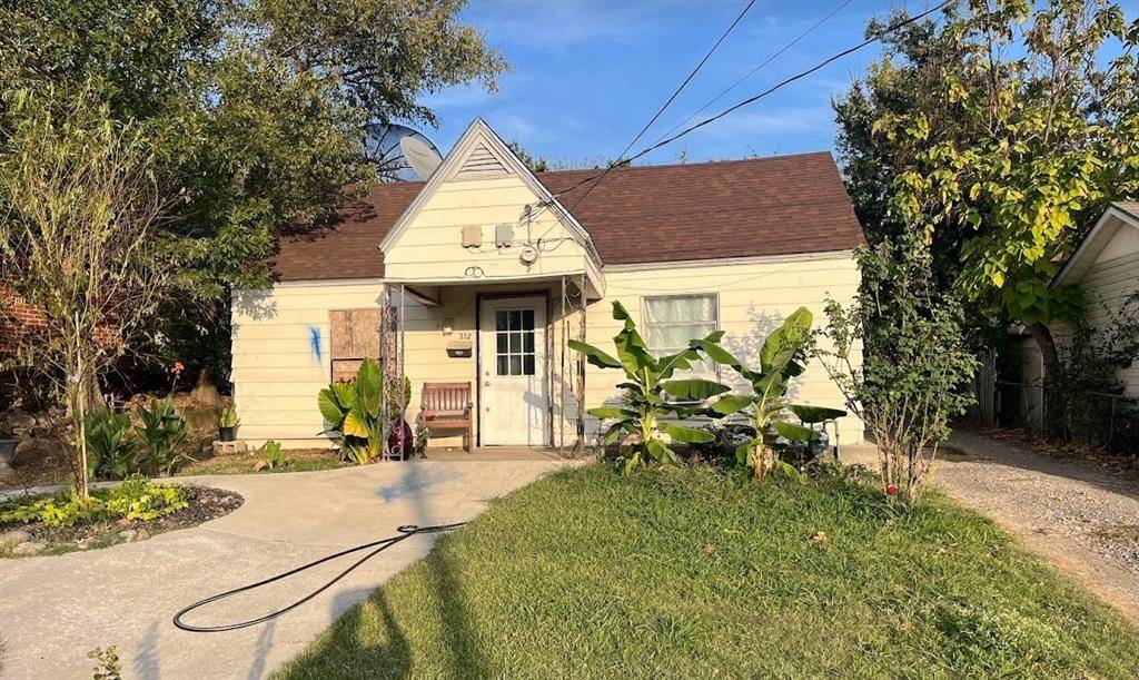 Dallas, TX 75211,302 N Justin Avenue