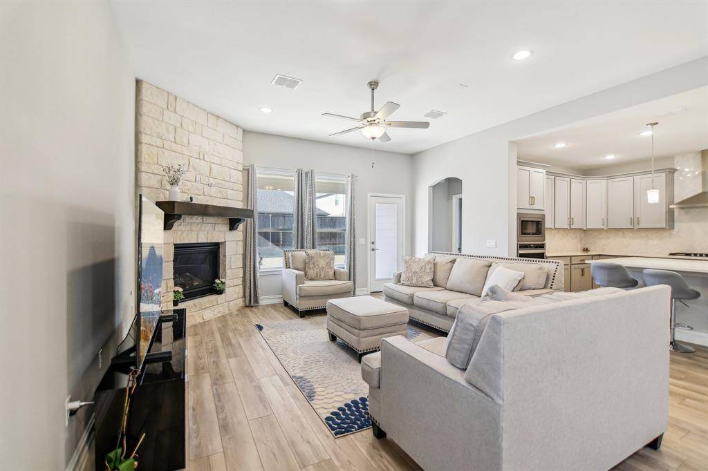 Aubrey, TX 76227,1512 Quentin Drive