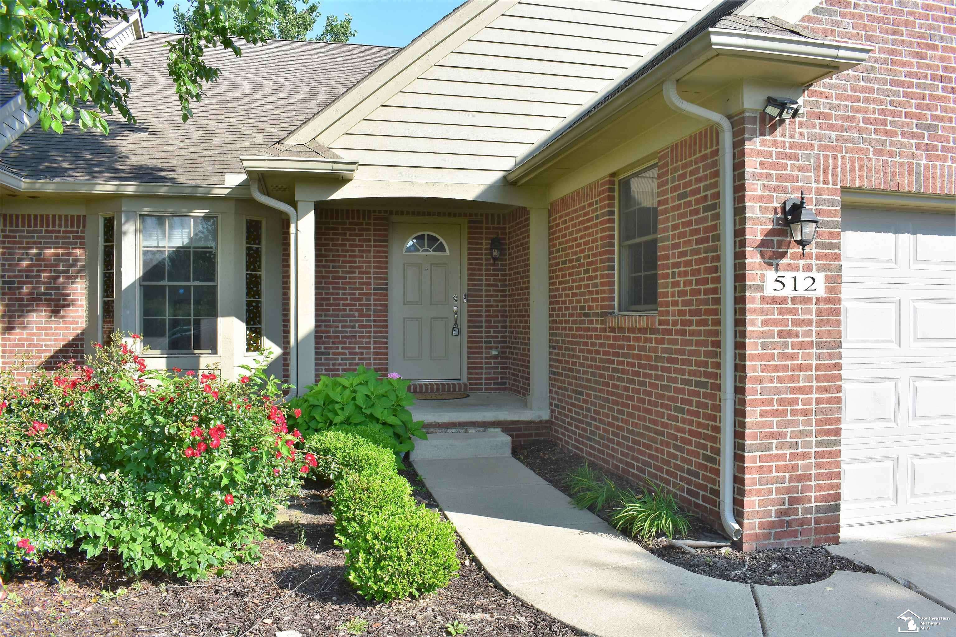 Dundee, MI 48131,512 Brooks Hollow