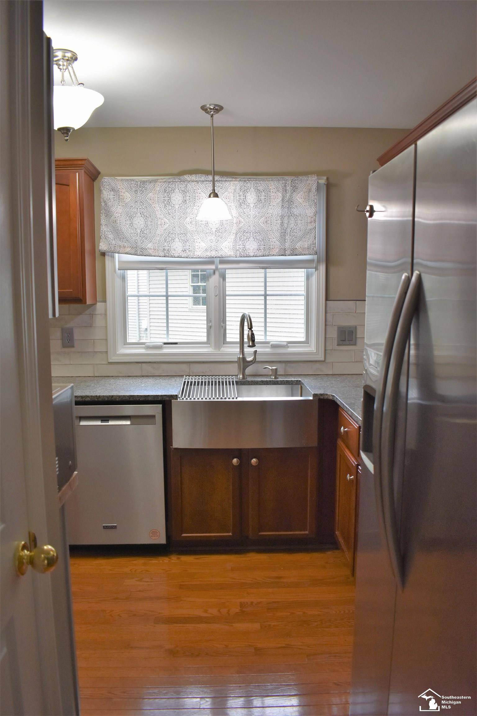 Dundee, MI 48131,512 Brooks Hollow