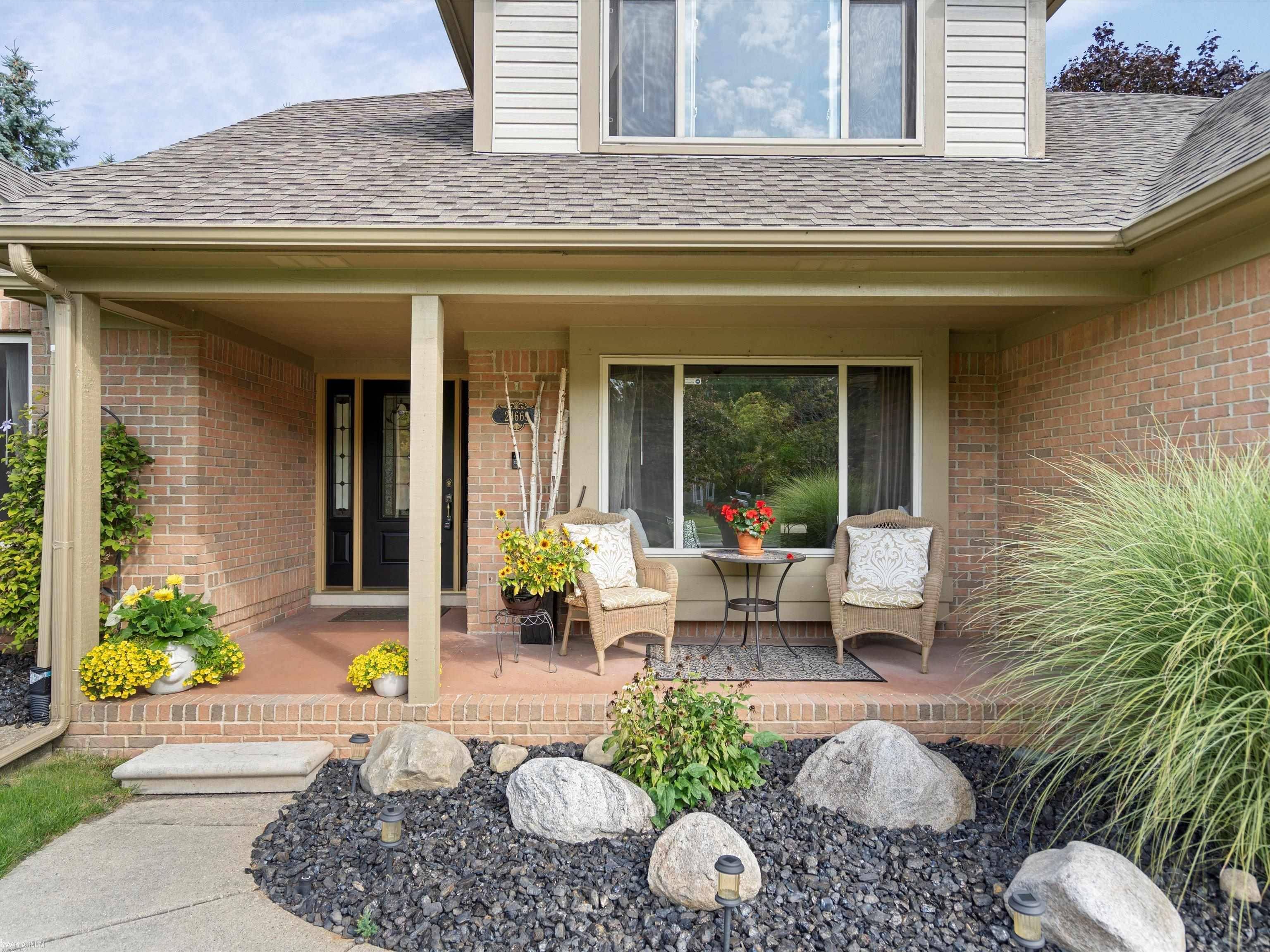 Harrison Twp, MI 48045,24669 CAMILLE