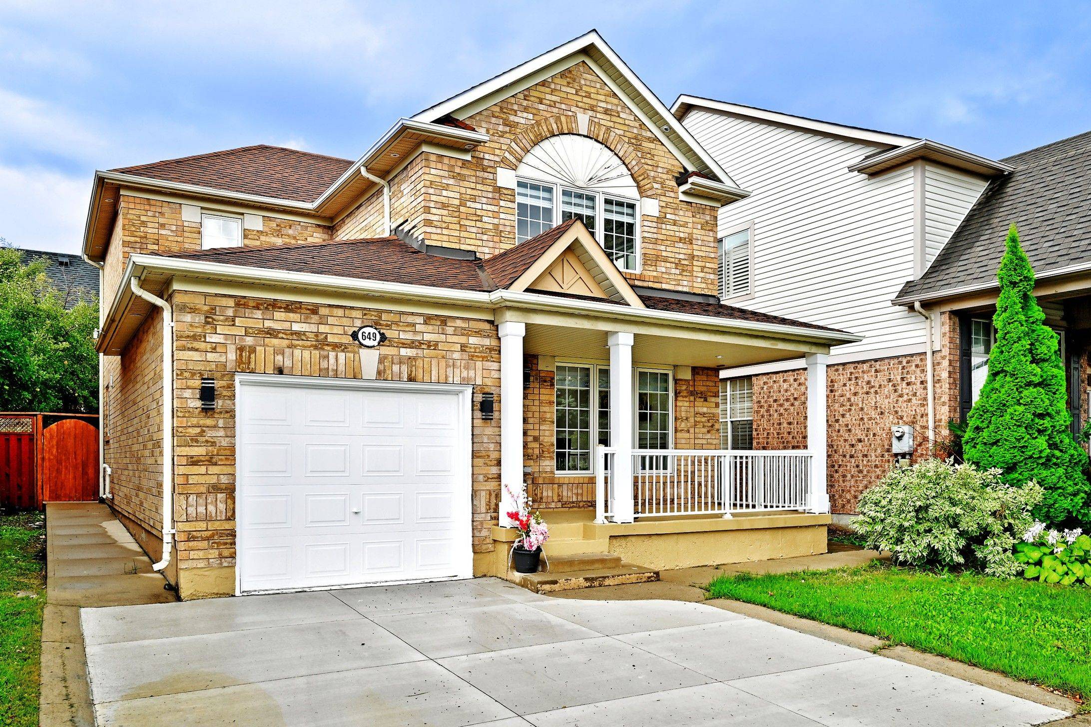 Milton, ON L9T 5V2,649 Marley CRES