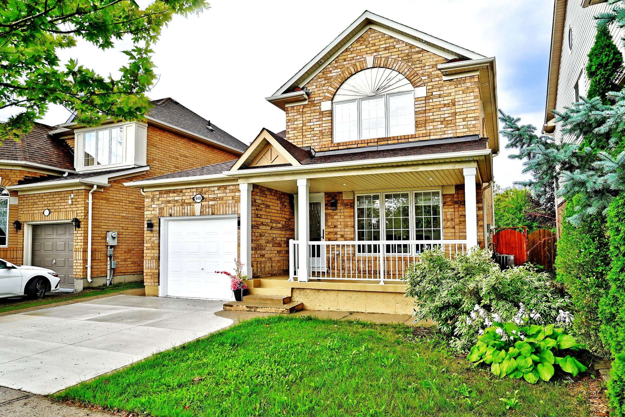 Milton, ON L9T 5V2,649 Marley CRES