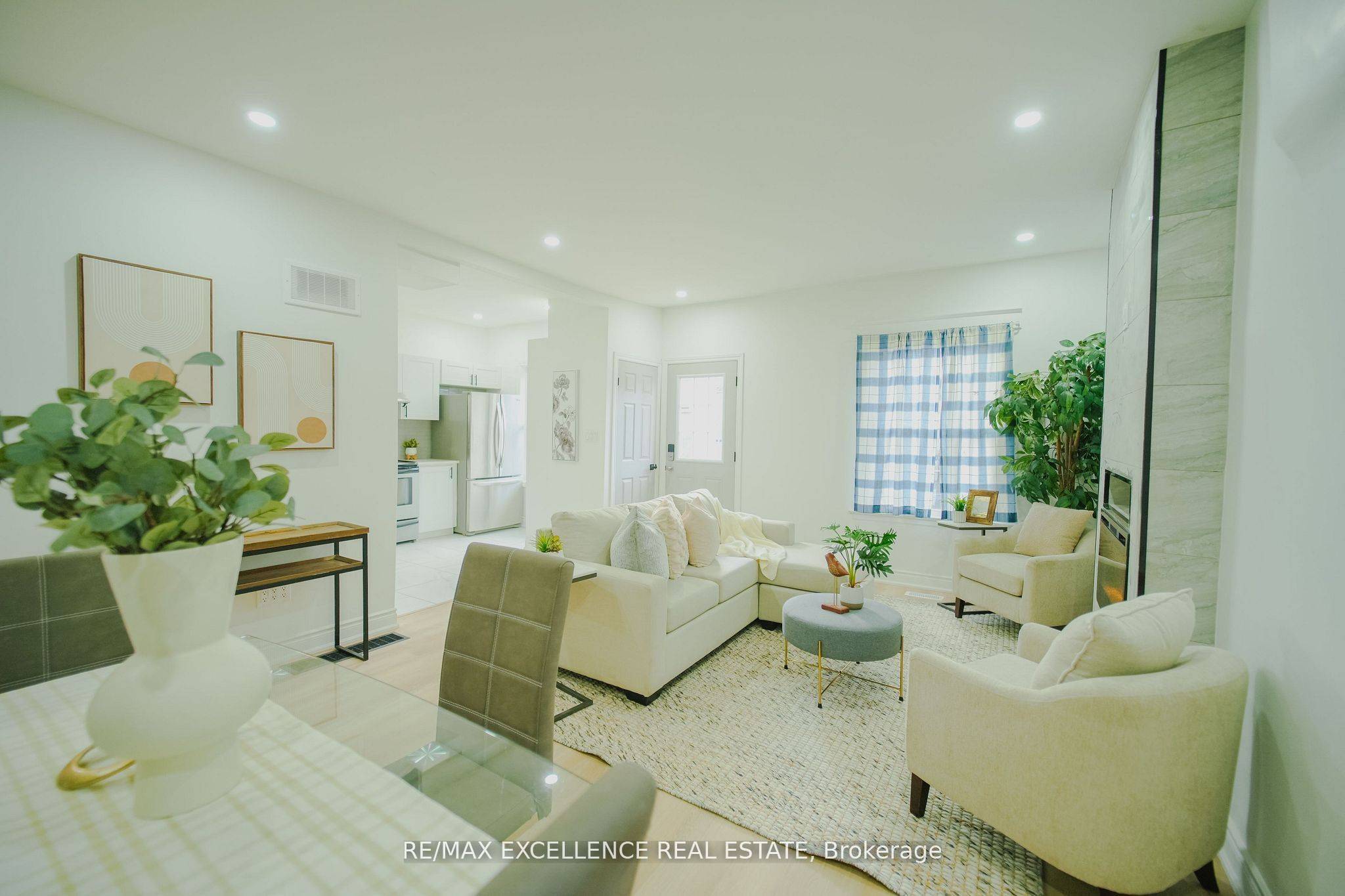 Hamilton, ON L8V 2Z9,11 East 25th ST