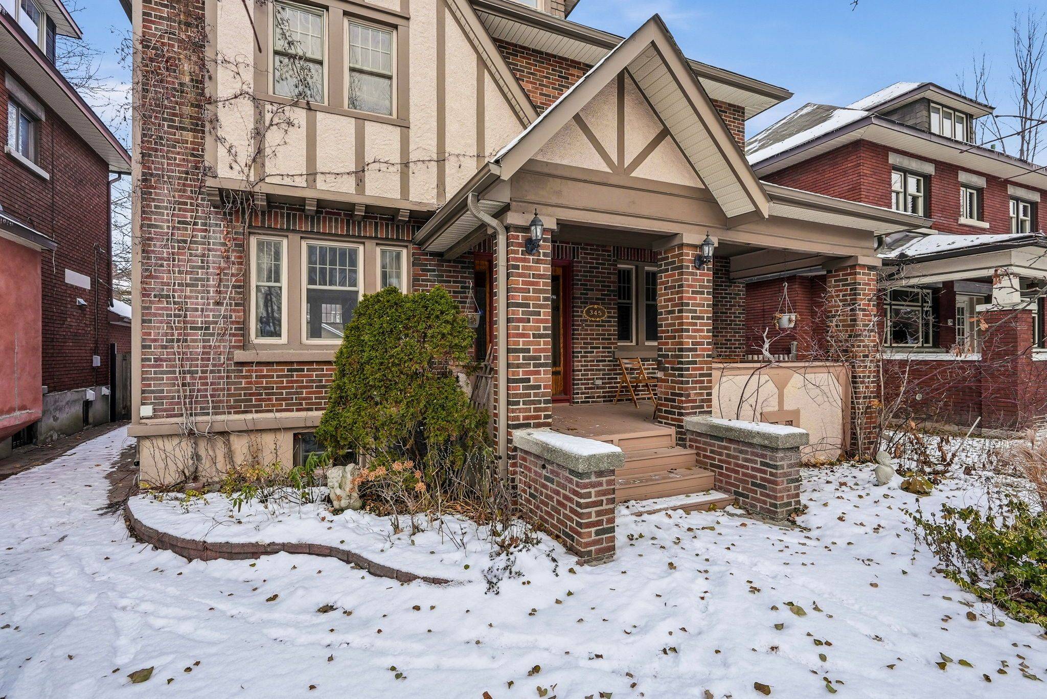 Glebe - Ottawa East And Area, ON K1S 2K4,345 Third AVE