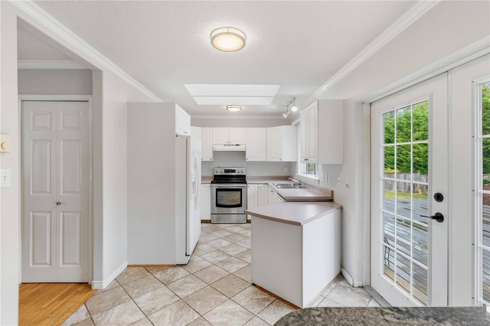 Nanaimo, BC V9T 5P3,5726 Brookwood Dr