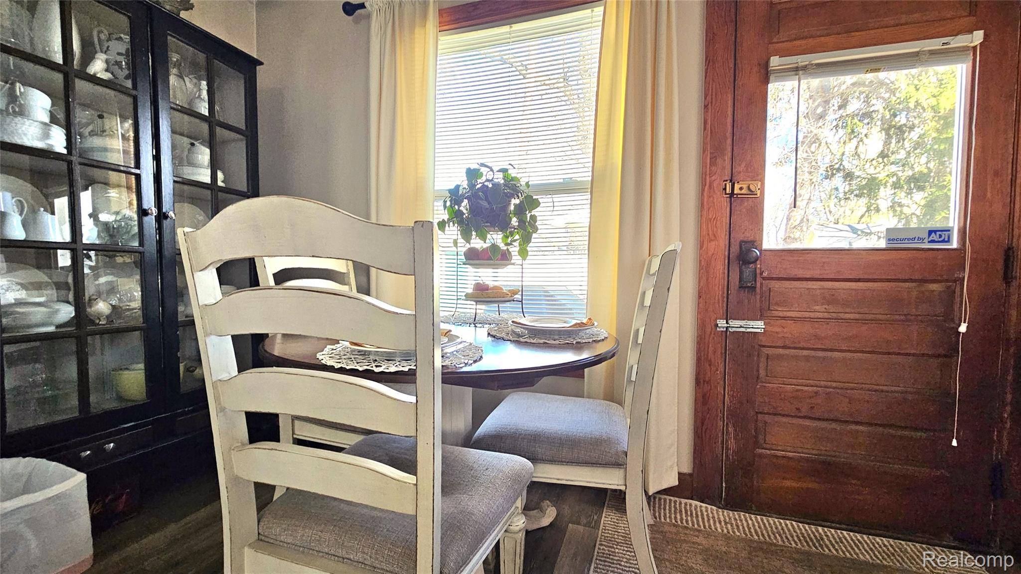 Pinckney, MI 48169,9550 Portage Lake AVE