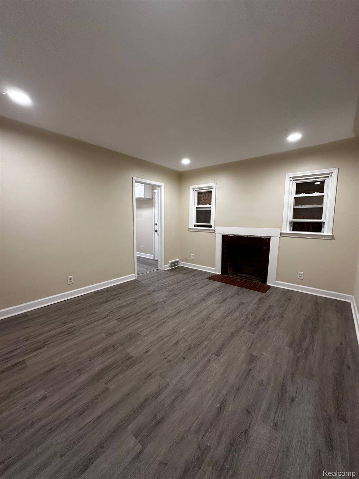 Detroit, MI 48238,15856 Monte Vista ST