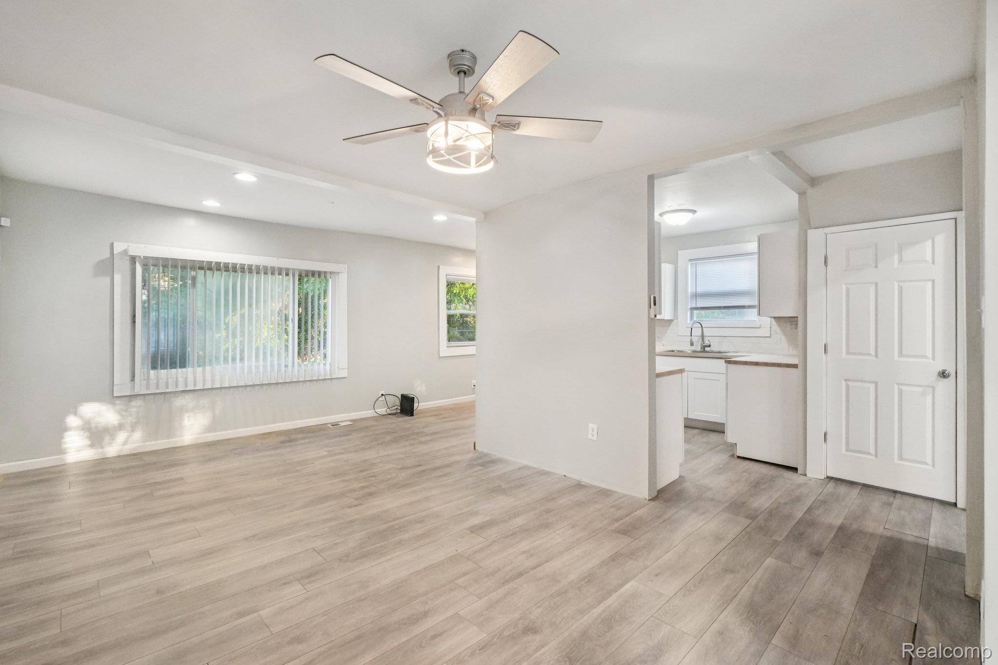 Detroit, MI 48227,15770 Littlefield ST