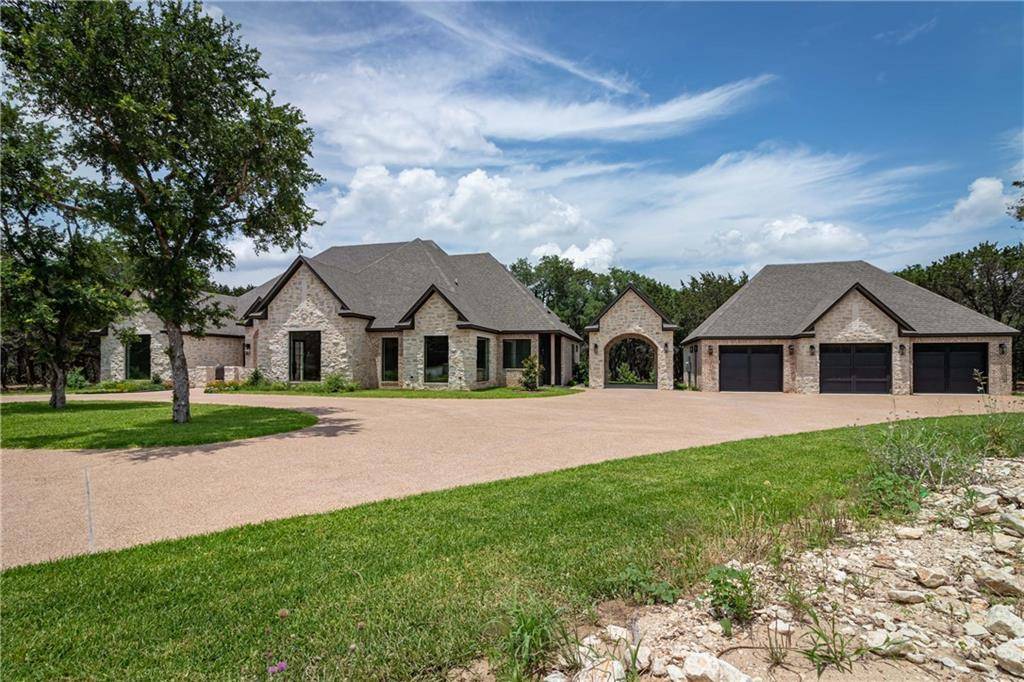 Mcgregor, TX 76657,1136 Queen Elizabeth Drive