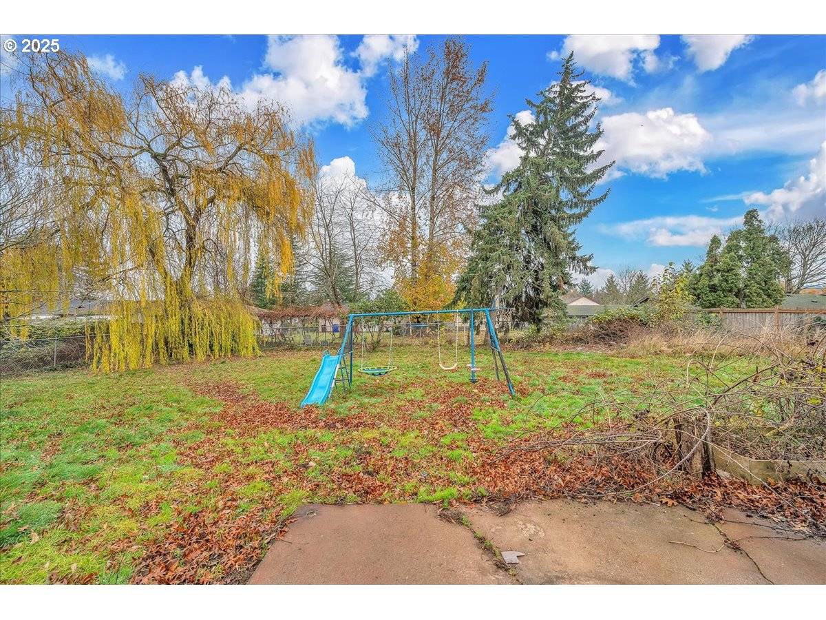 Gresham, OR 97080,1550 SE 4TH ST