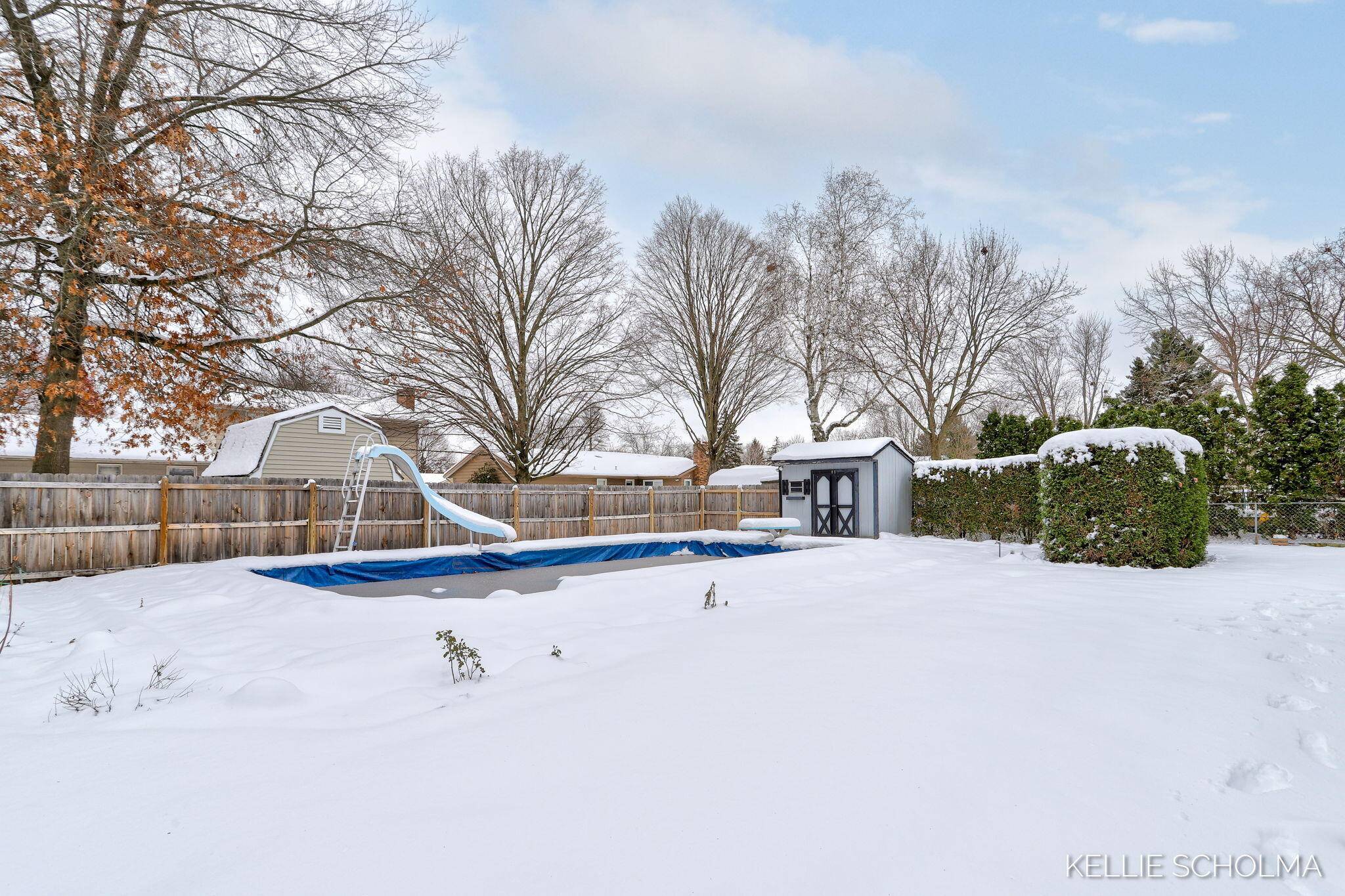 Jenison, MI 49428,8110 Greenridge DR