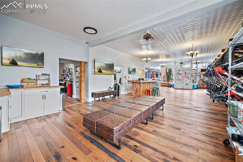 Colorado Springs, CO 80904,1501 W Colorado AVE