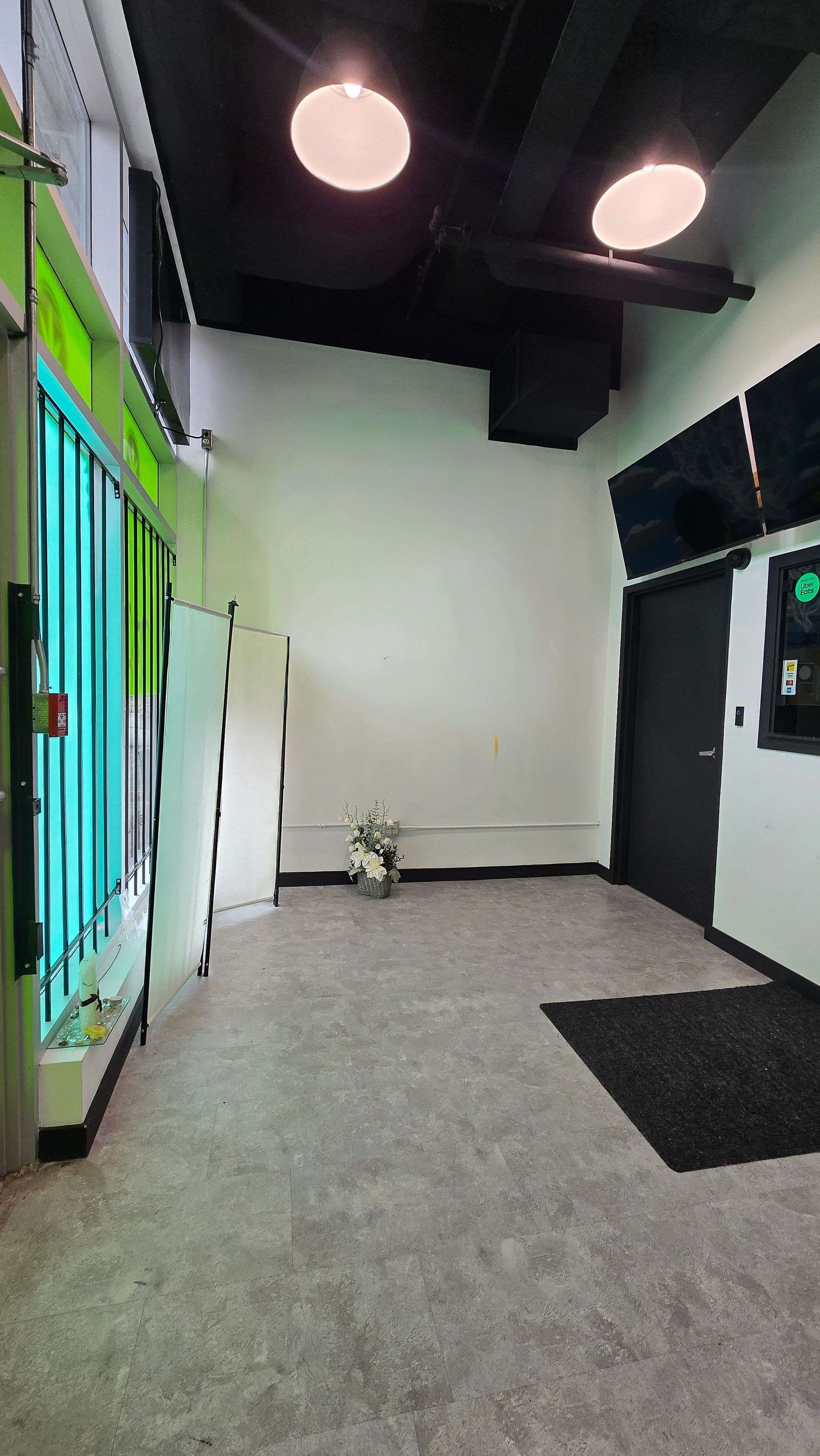 Pickering, ON L1W 0A6,1235 Bayly ST #14 B