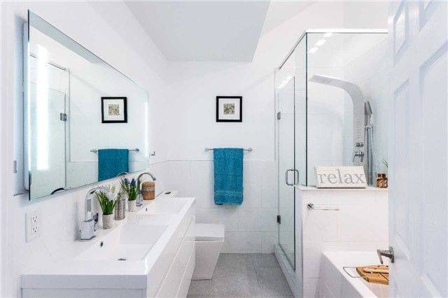 Toronto E01, ON M4J 4V4,122 Parkmount RD #Upper