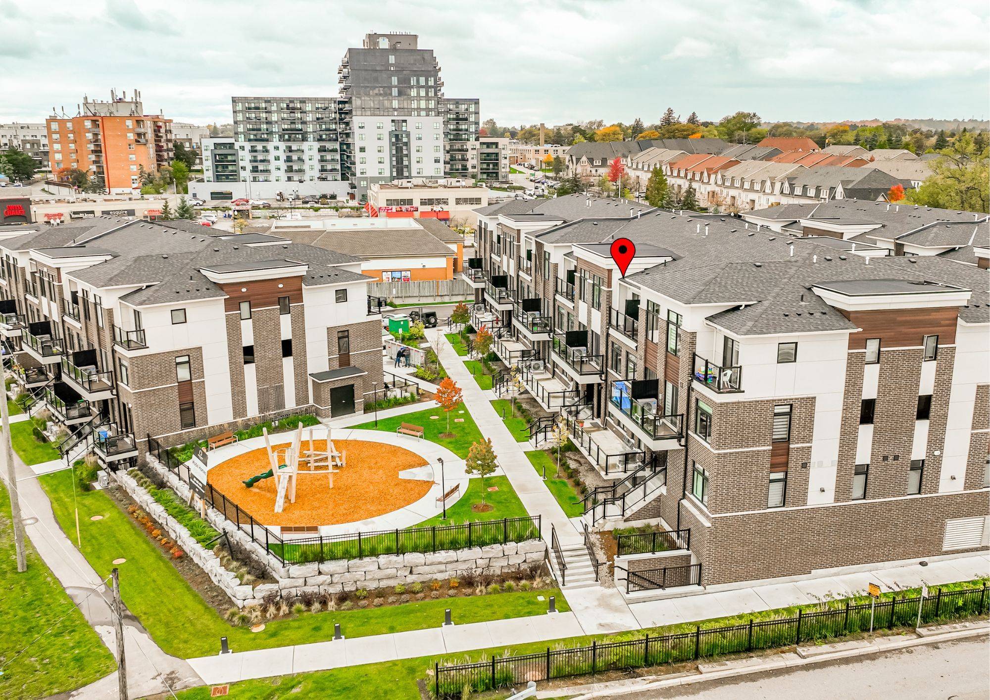 Pickering, ON L1V 0H1,755 Omega DR #218