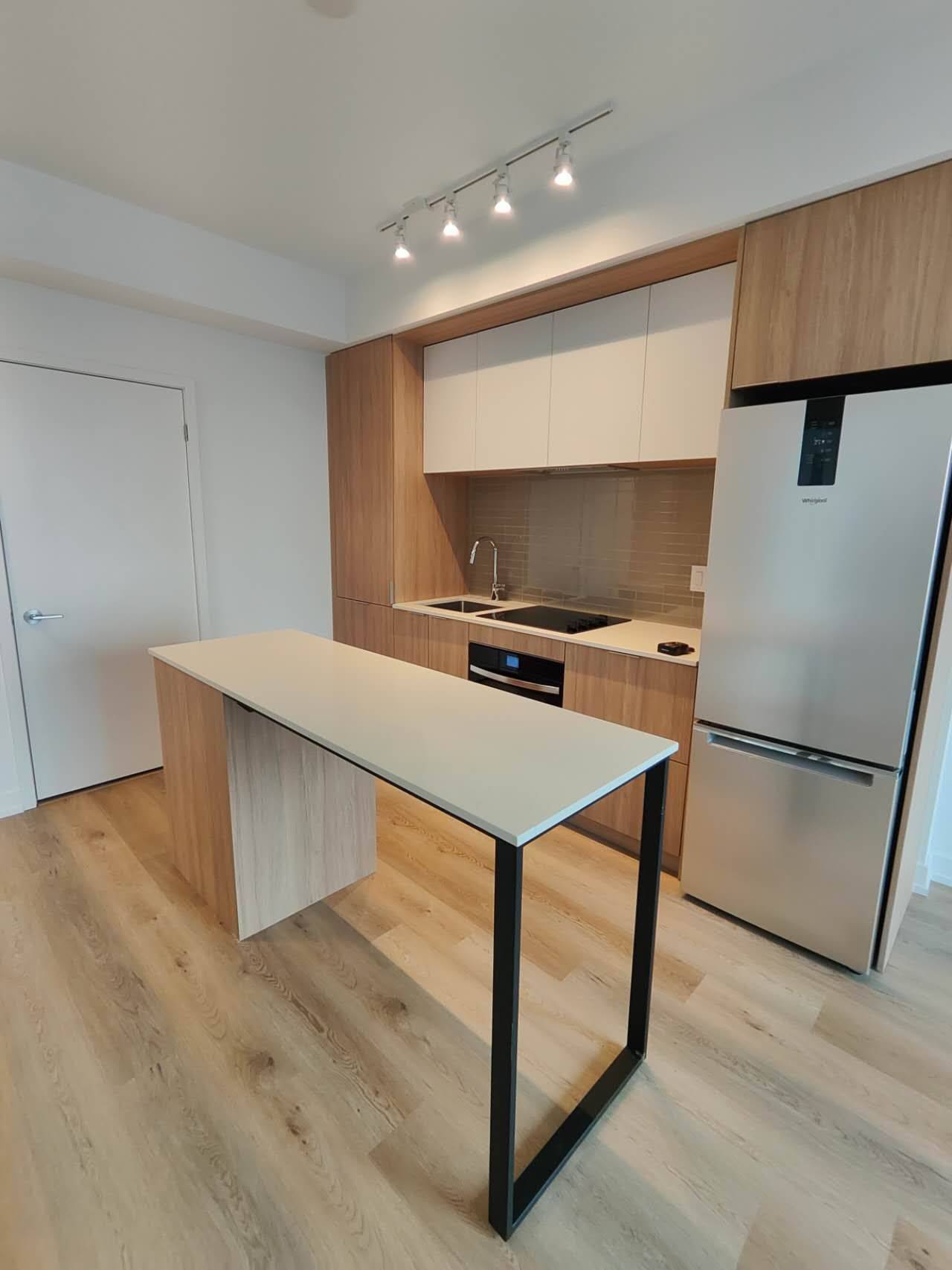 Mississauga, ON L5B 0P6,395 SQUARE ONE DR #2809