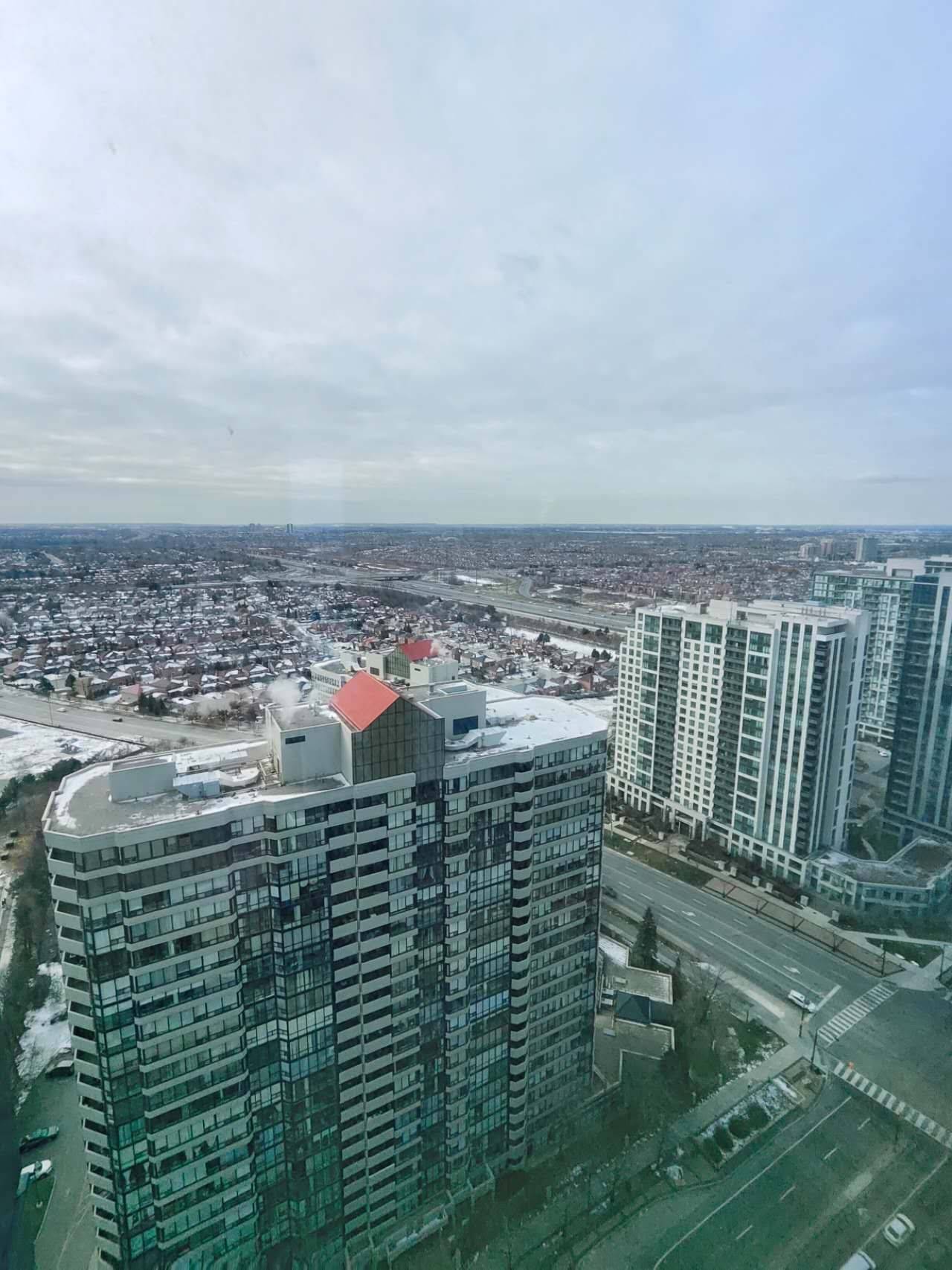 Mississauga, ON L5B 0P6,395 SQUARE ONE DR #2809