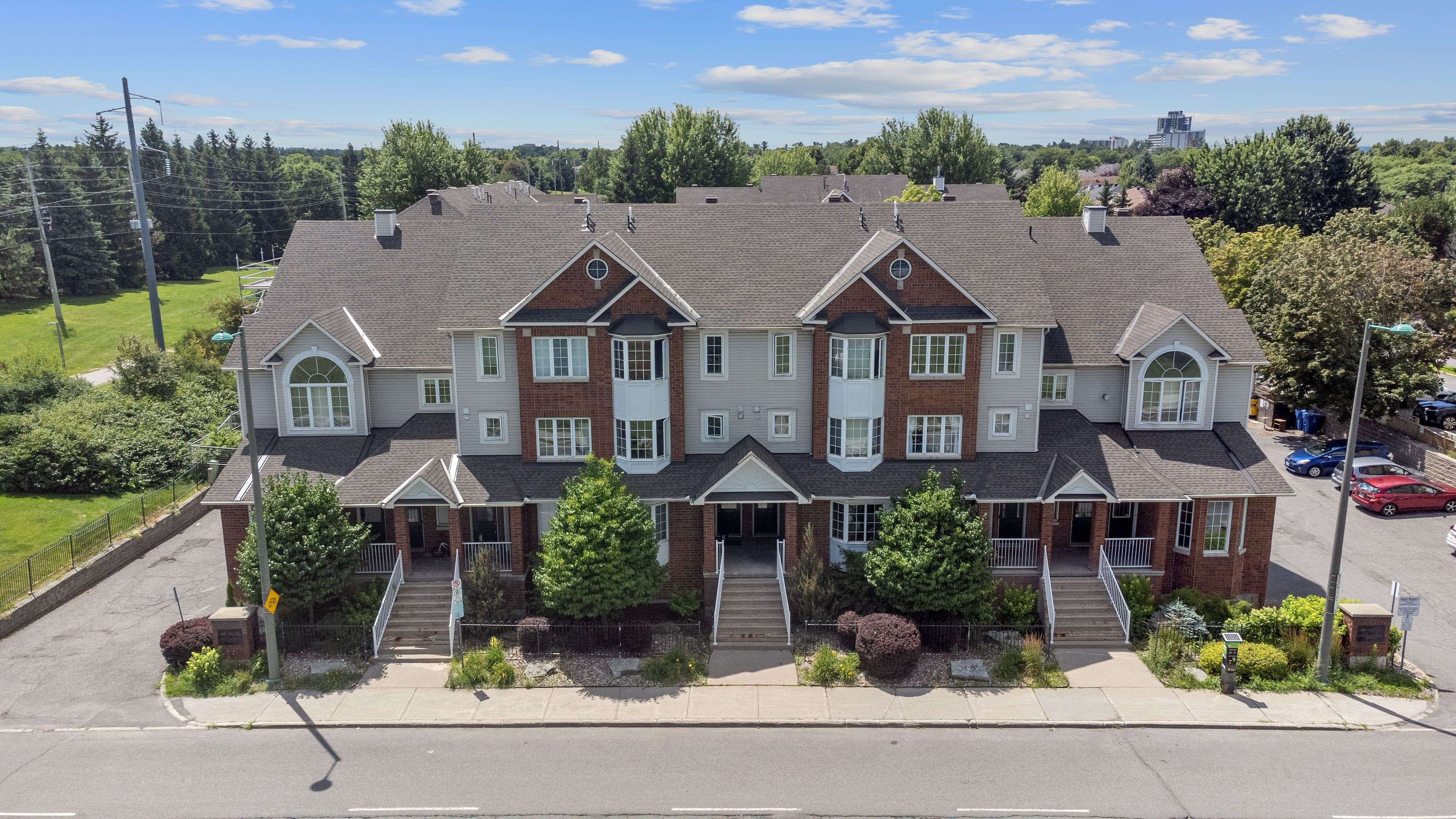 South Of Baseline To Knoxdale, ON K2G 6K3,108 Centrepointe DR #E