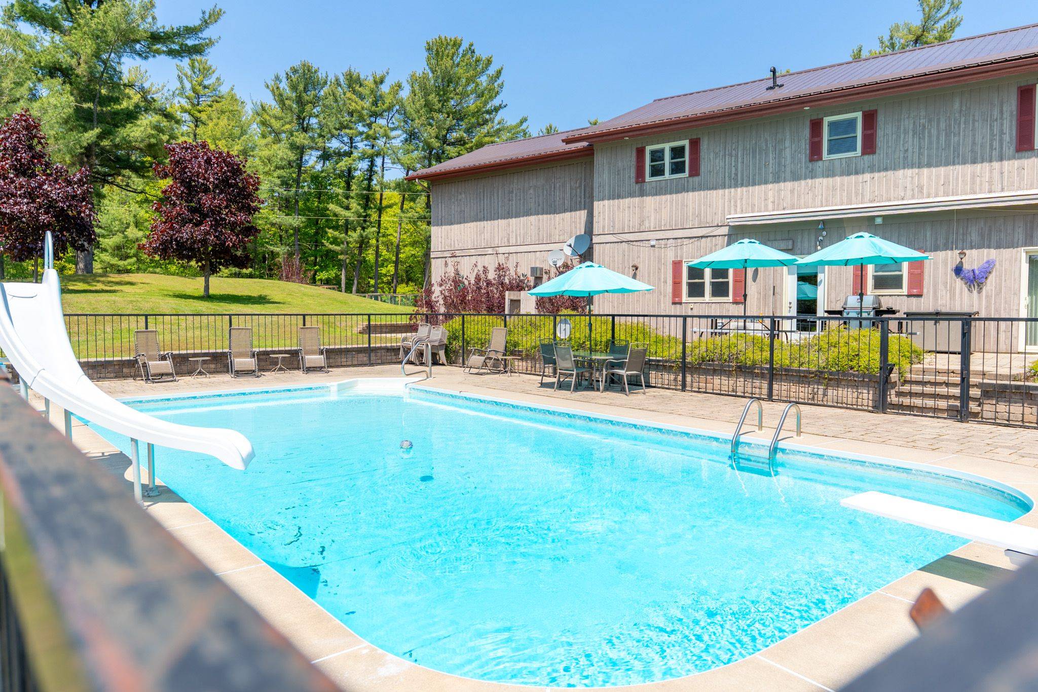 The Archipelago, ON P0G 1K0,217 South Shore RD