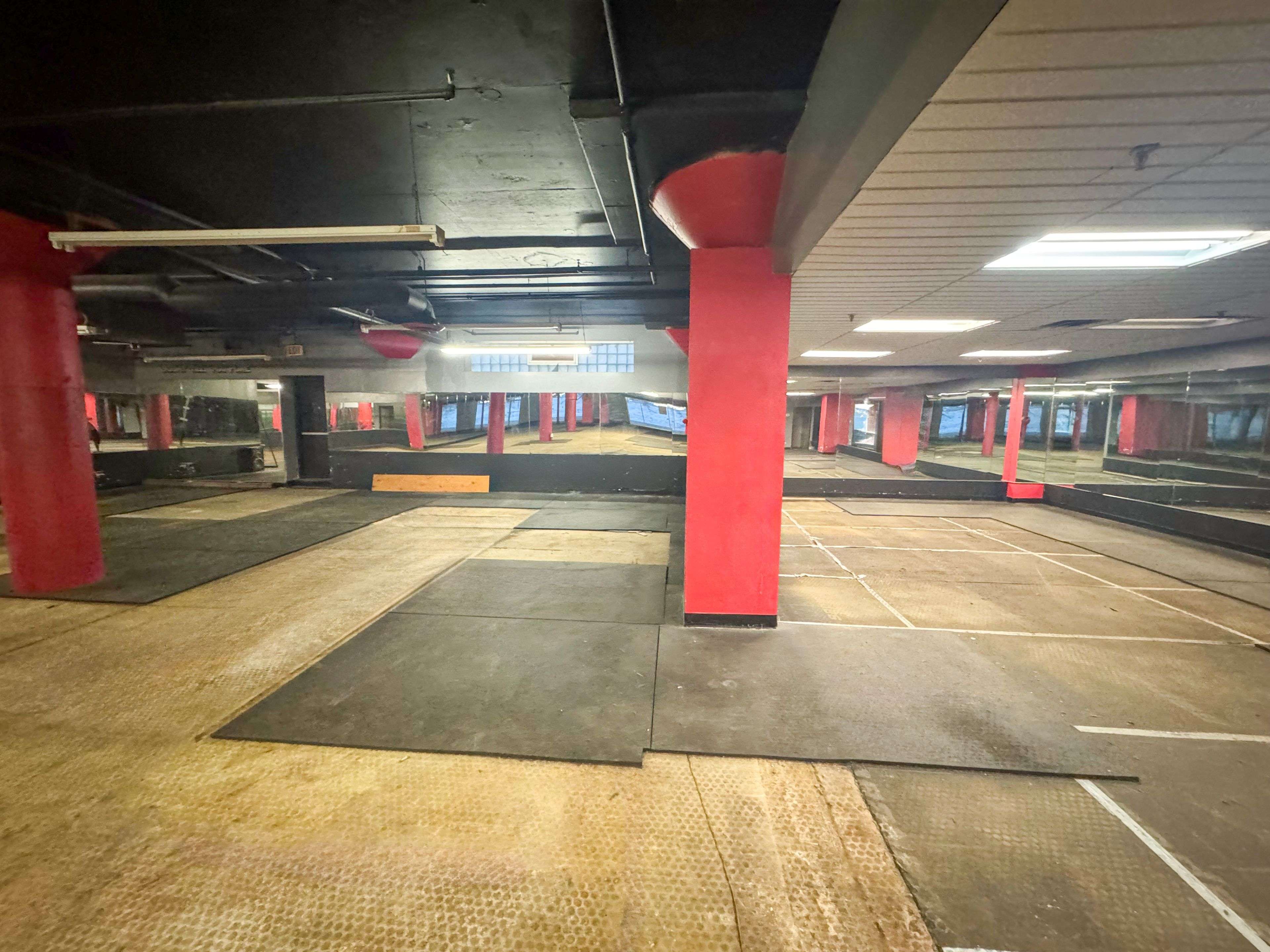 London East, ON N5W 3C9,1700 Dundas ST #8C - Lower Level