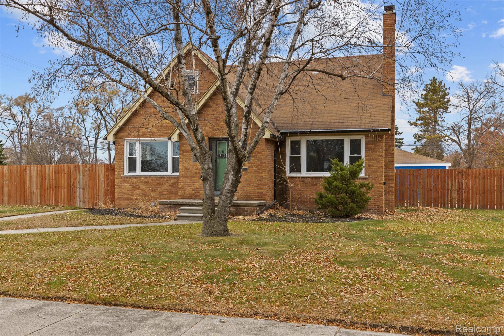 Warren, MI 48091,3135 Los Angeles AVE