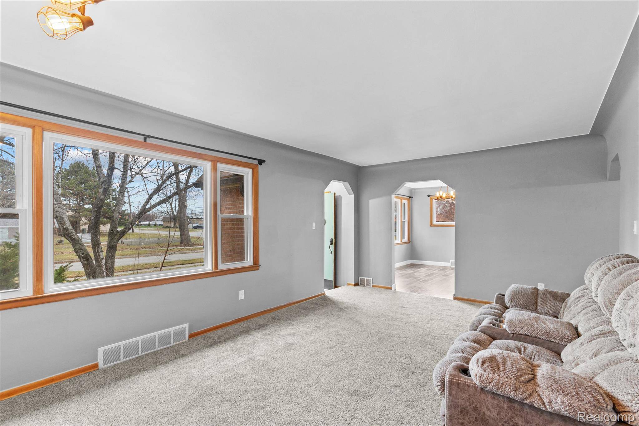 Warren, MI 48091,3135 Los Angeles AVE