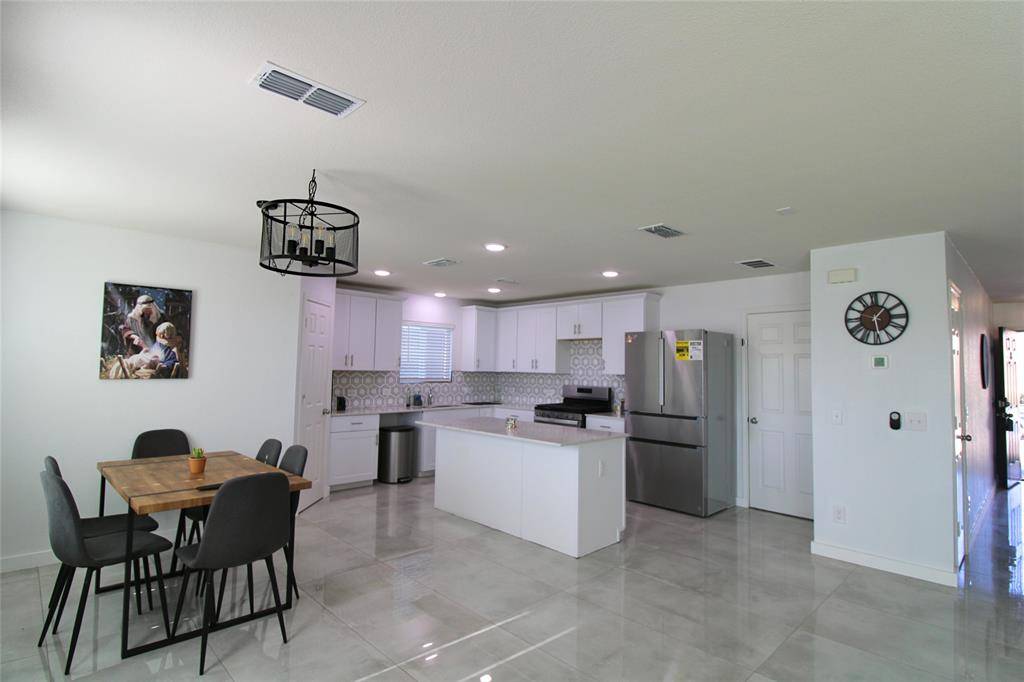 Haslet, TX 76052,949 Shire Avenue