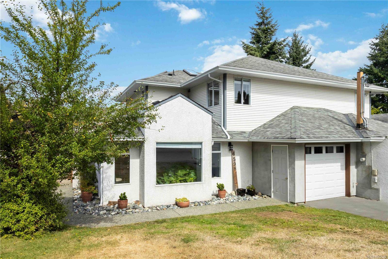 Sooke, BC V9Z 0V8,6598 Felderhof Rd