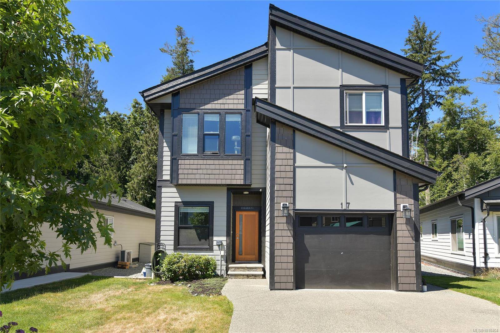 Central Saanich, BC V8M 0B8,17 Saanich Ridge Dr