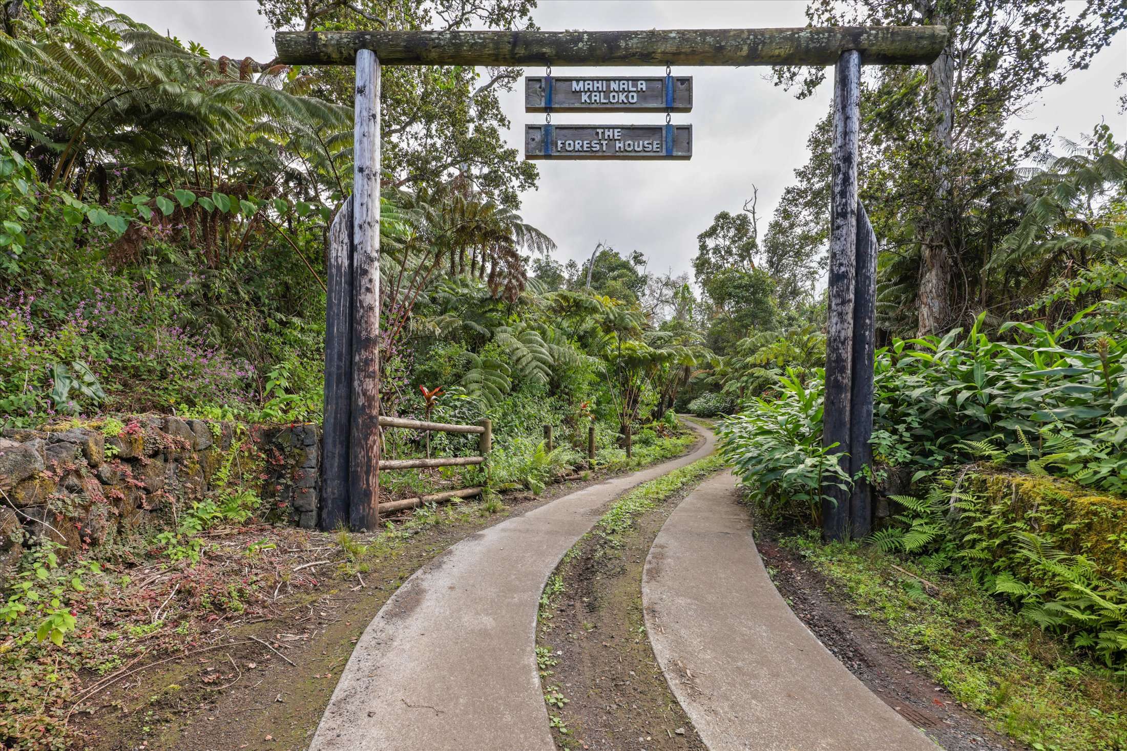 Kailua-kona, HI 96740,73-1778 KALOKO DR