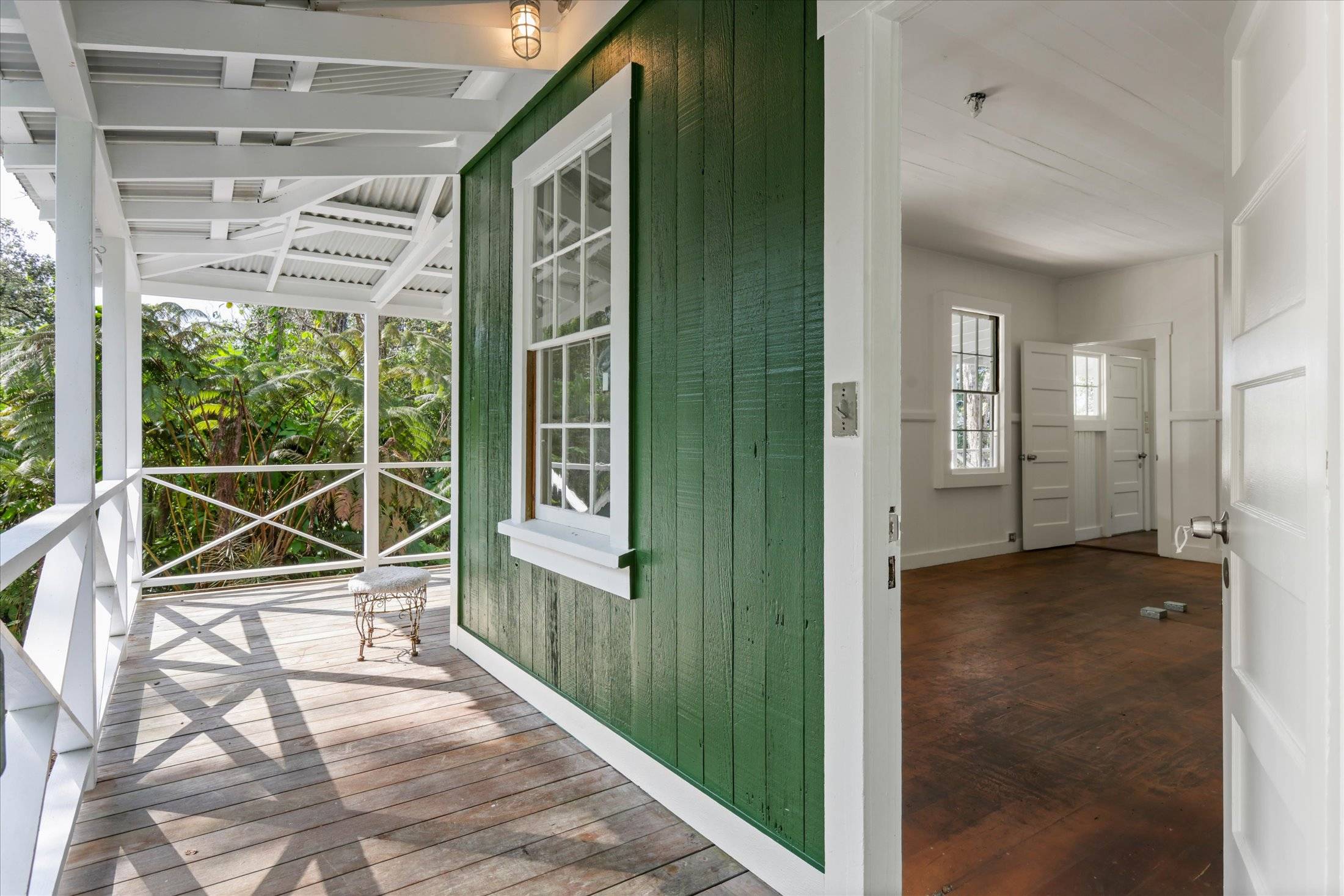 Kailua-kona, HI 96740,73-1778 KALOKO DR