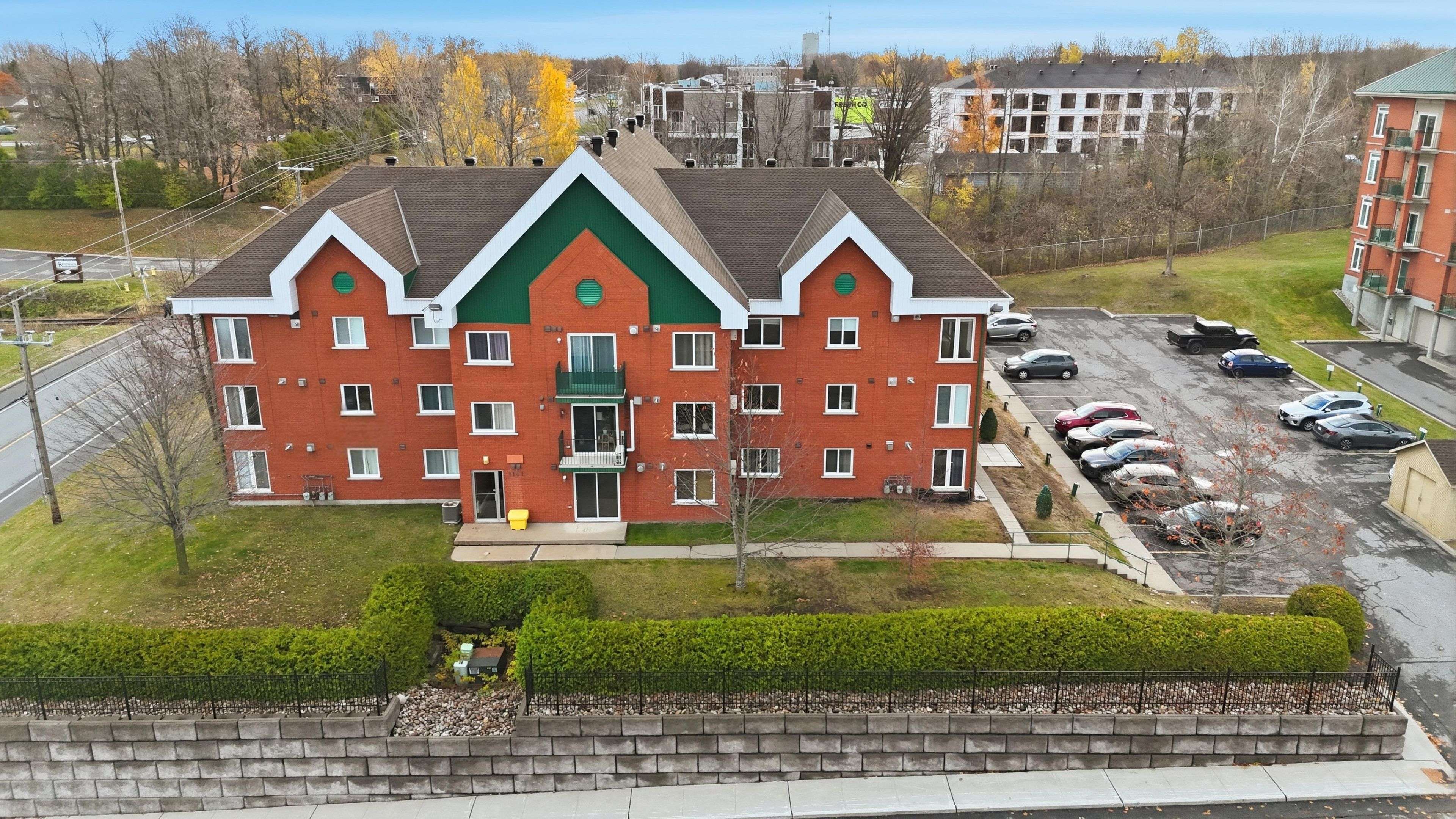 Hawkesbury, ON K6A 3P1,1101 Clement ST #18