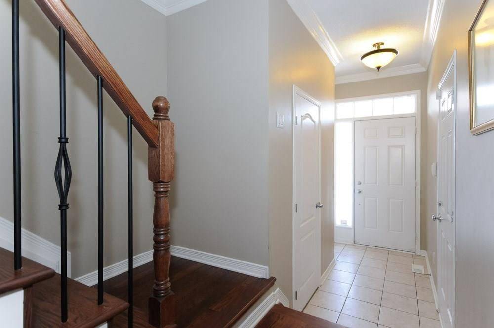 Alta Vista And Area, ON K1G 6W3,277 FREEDOM Private