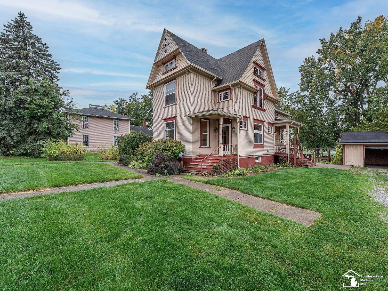 Blissfield, MI 49228,108 Pearl