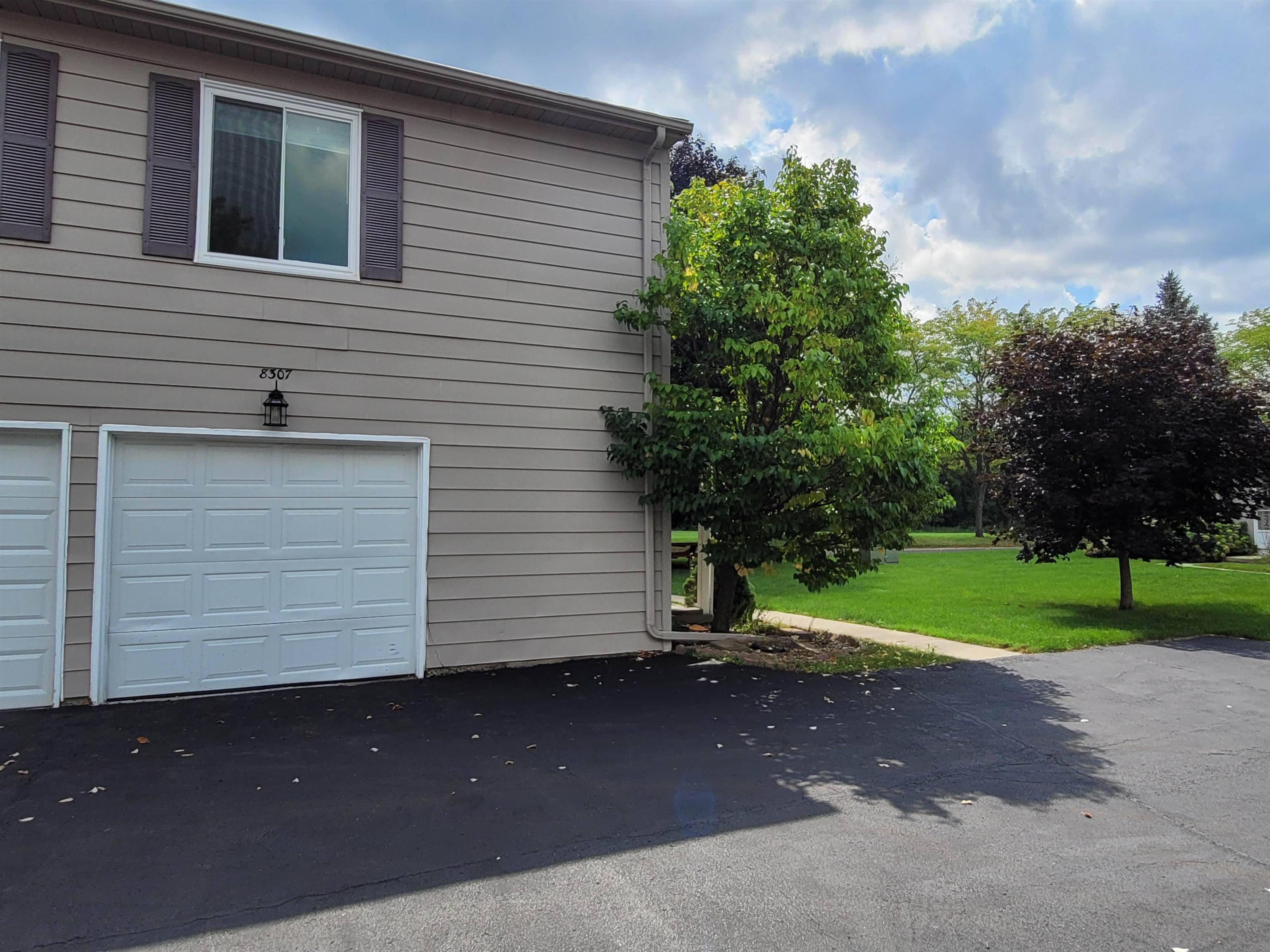 Mount Morris, MI 48458,8307 Camelot