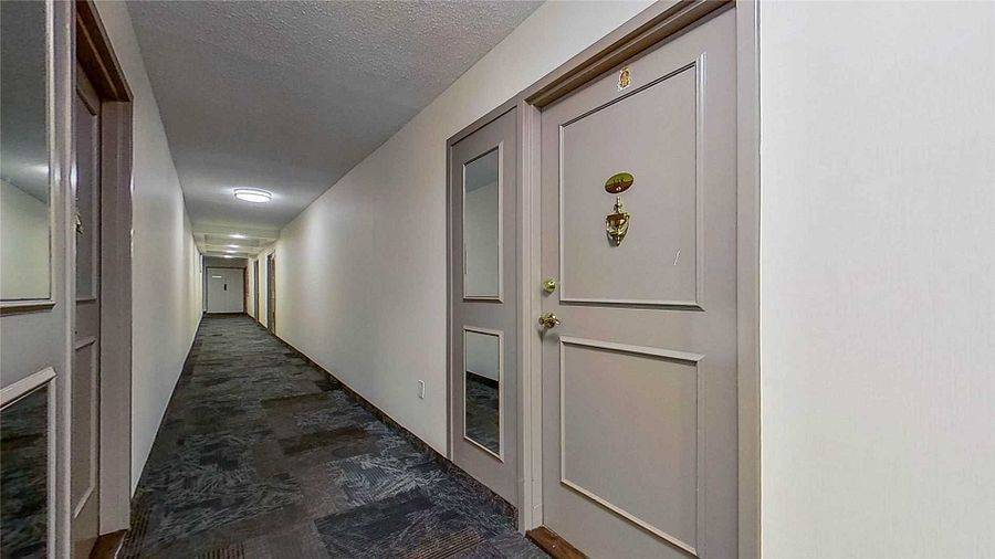 Toronto C15, ON M2H 3J8,4001 Don Mills RD #118