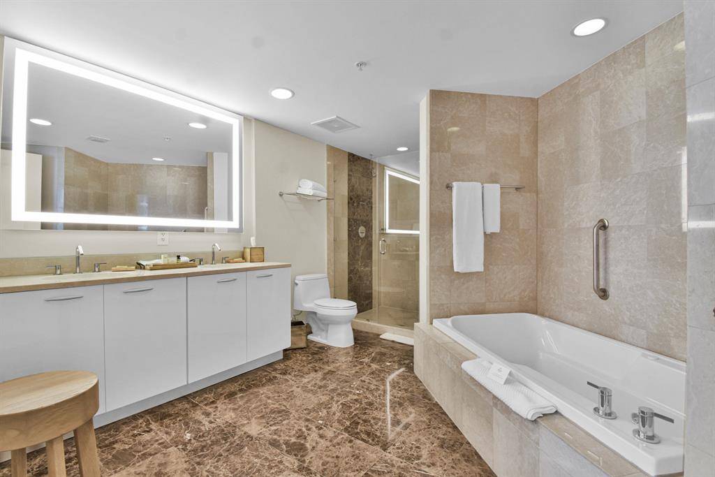 Fort Lauderdale, FL 33304,505 N Ft Lauderdale Bch Blvd #2101